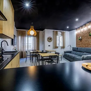 Enmayo 2021 Aparthotel